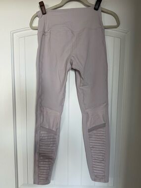 ALO yoga leggings